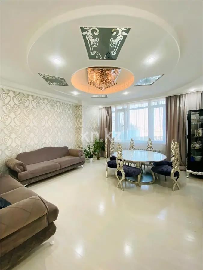 Продажа 2-комнатной квартиры, 90 м², ул. Бокейхана, дом  8 в Астане