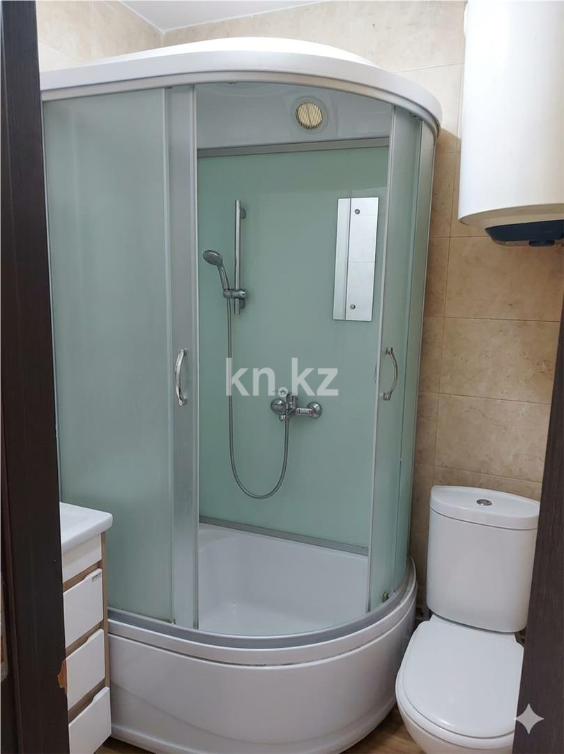 Продажа 2-комнатной квартиры, 46 м² в Караганде - фото 8