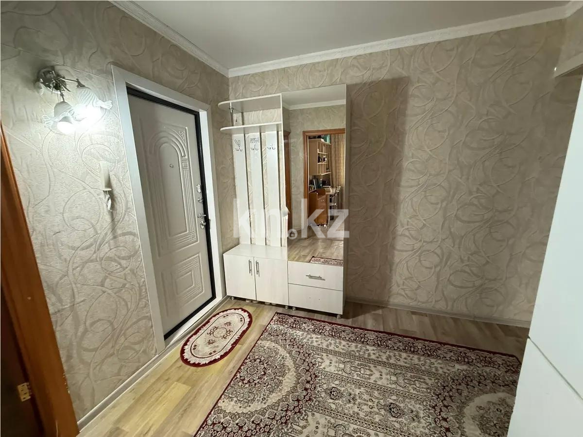 Продажа 4-комнатной квартиры, 80 м², пр. Шахтеров, дом  5 в Караганде - фото 7