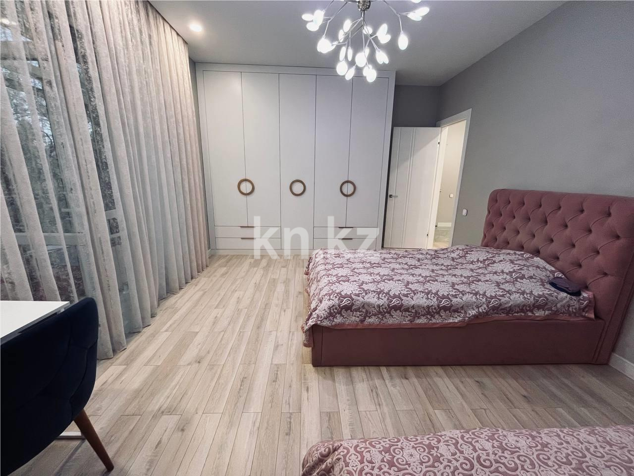 Продажа 4-комнатной квартиры, 151 м², ул. Ботаническая в Караганде - фото 14