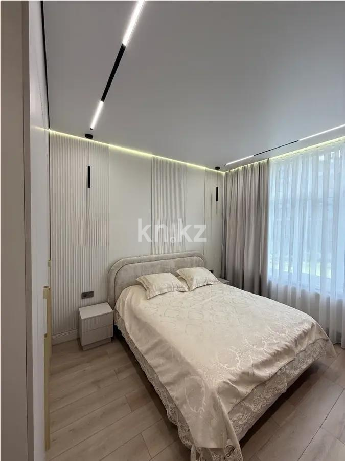 Продажа 4-комнатной квартиры, 99 м², пр. Туран, дом  52/2 в Астане - фото 2