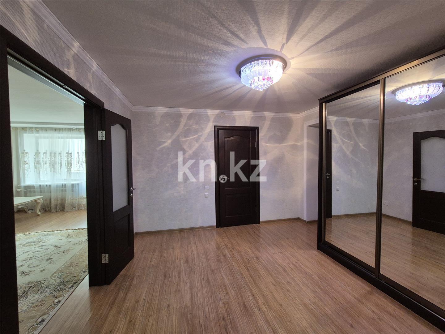 Продажа 6-комнатной квартиры, 190 м², 68 квартал в Темиртау - фото 21