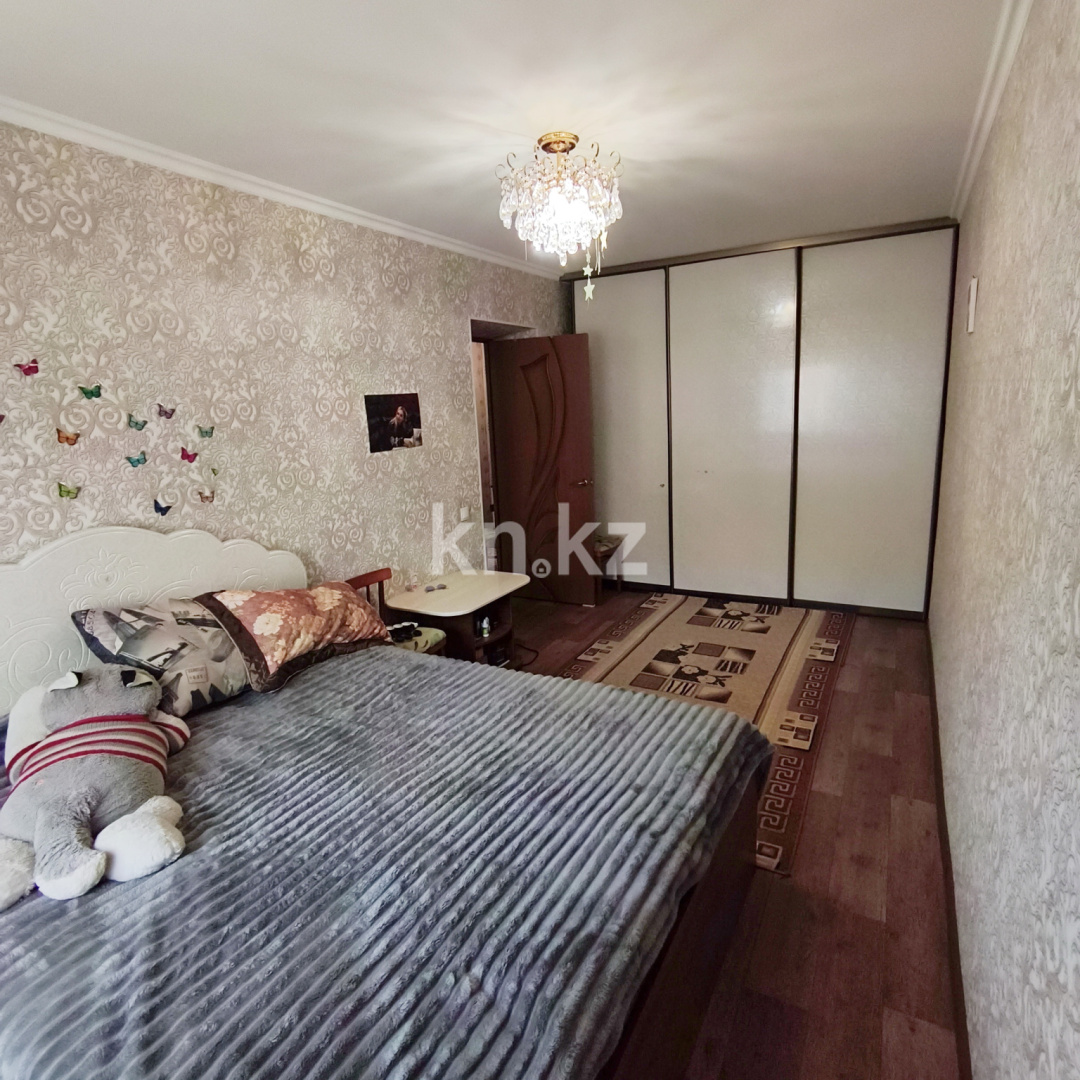 Продажа 4-комнатной квартиры, 74.6 м², ул. Гоголя, дом  51/1 в Караганде - фото 8
