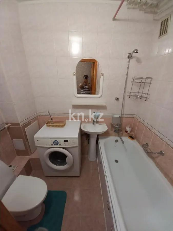 Продажа 2-комнатной квартиры, 45.2 м² в Алматы - фото 4
