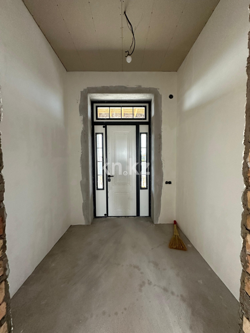 Продажа 8-комнатного дома, 400 м², микрорайон "Ынтымак-2", дом  1111 в Шымкенте - фото 10