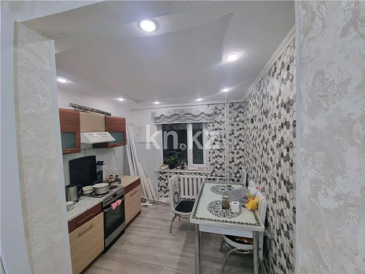 Продажа 2-комнатной квартиры, 55 м², ул. Жекибаева, дом  133 в Караганде - фото 3