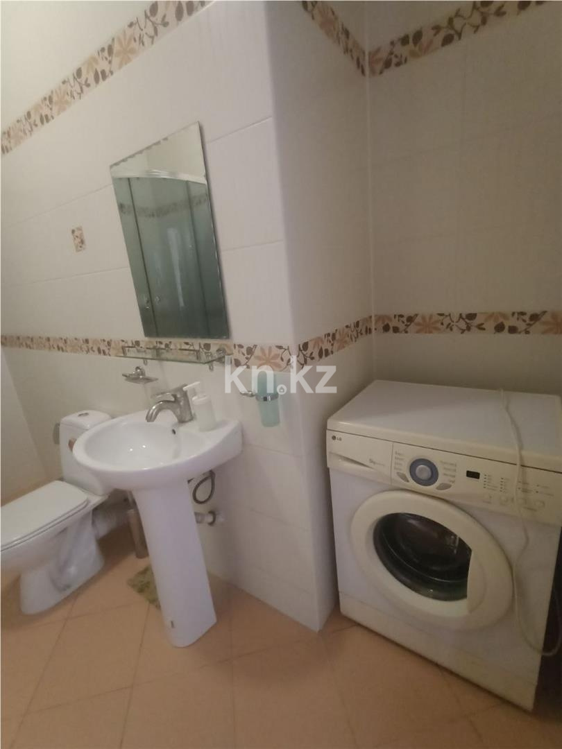 Продажа 3-комнатной квартиры, 130 м² в Астане - фото 19