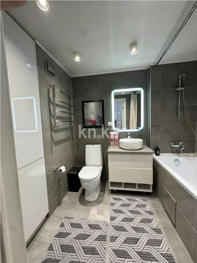 Продажа 2-комнатной квартиры, 65 м² в Алматы - фото 4