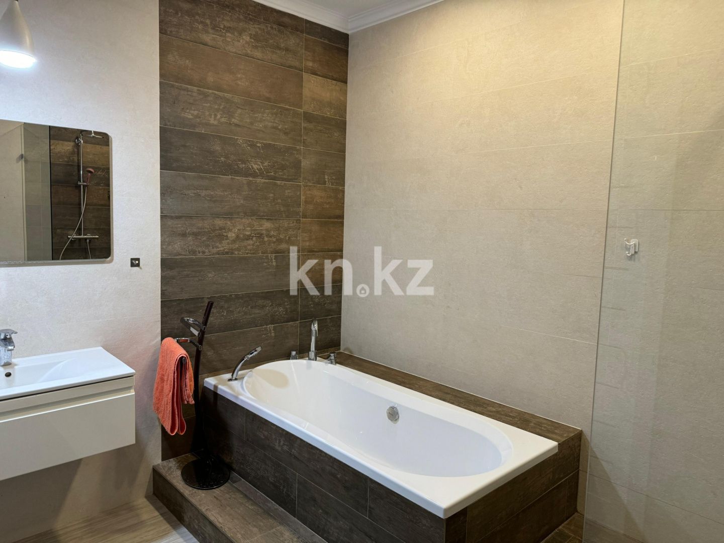 Продажа 4-комнатной квартиры, 160 м² в Алматы - фото 19