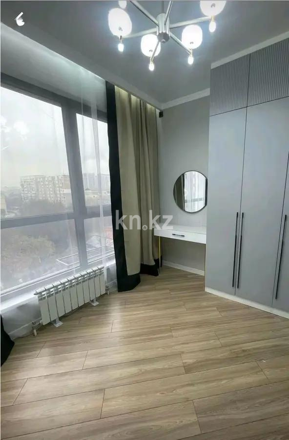 Продажа 4-комнатной квартиры, 136 м², пр. Гагарина, дом  277/7 в Алматы - фото 2