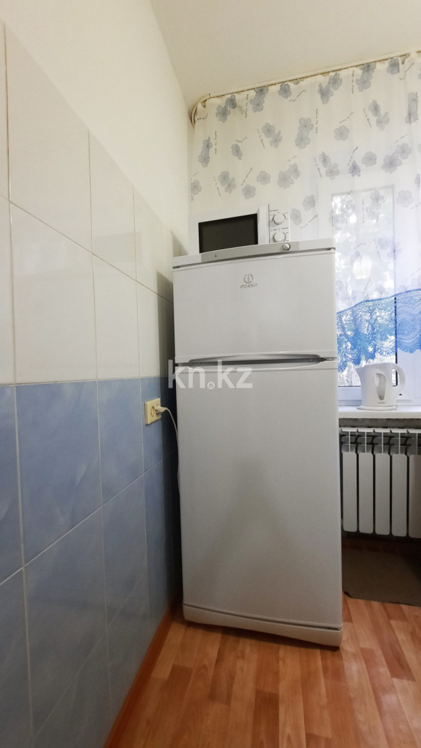 Аренда 1-комнатной квартиры посуточно, 35 м², мкр-н Авангард-4 в Атырау - фото 9