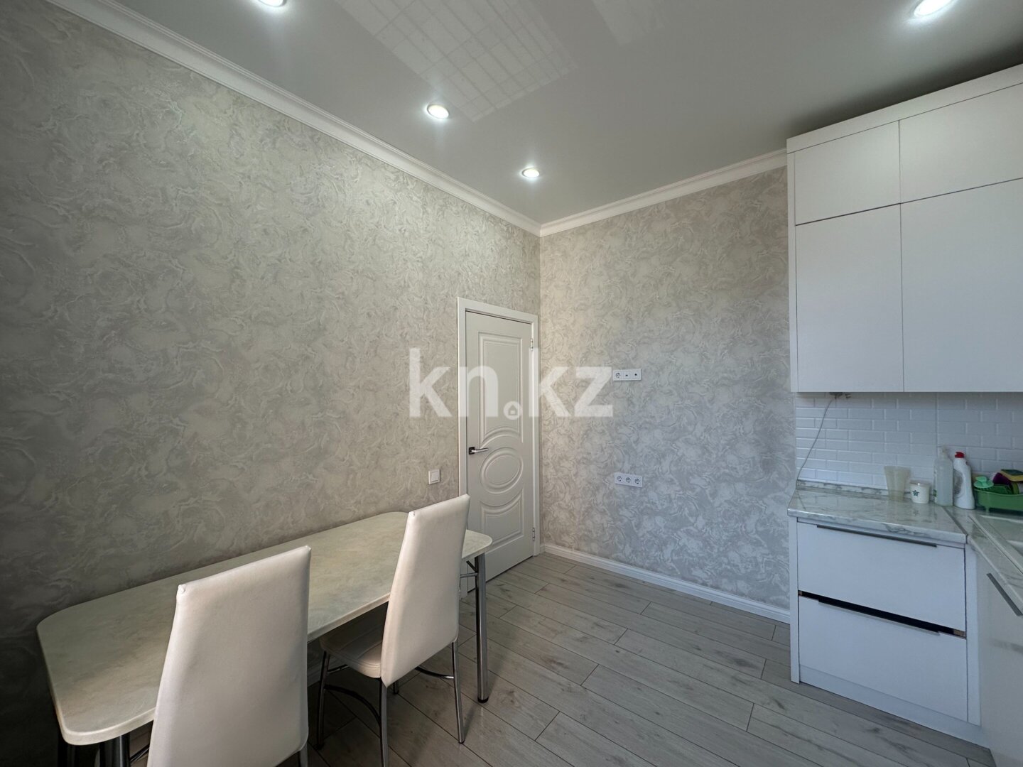 Продажа 3-комнатной квартиры, 71 м² в Караганде - фото 16