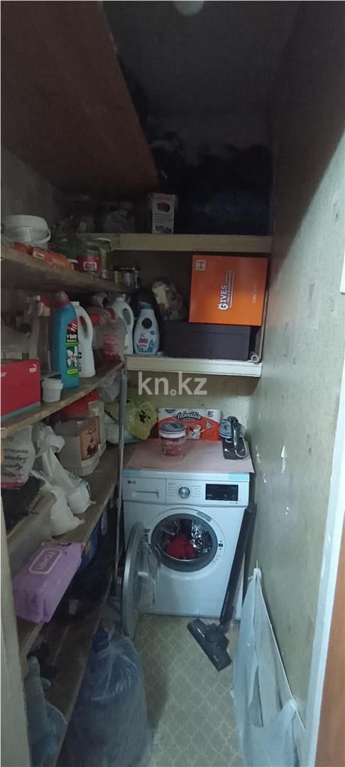 Продажа 4-комнатной квартиры, 60 м², мкр-н 19 в Караганде - фото 18