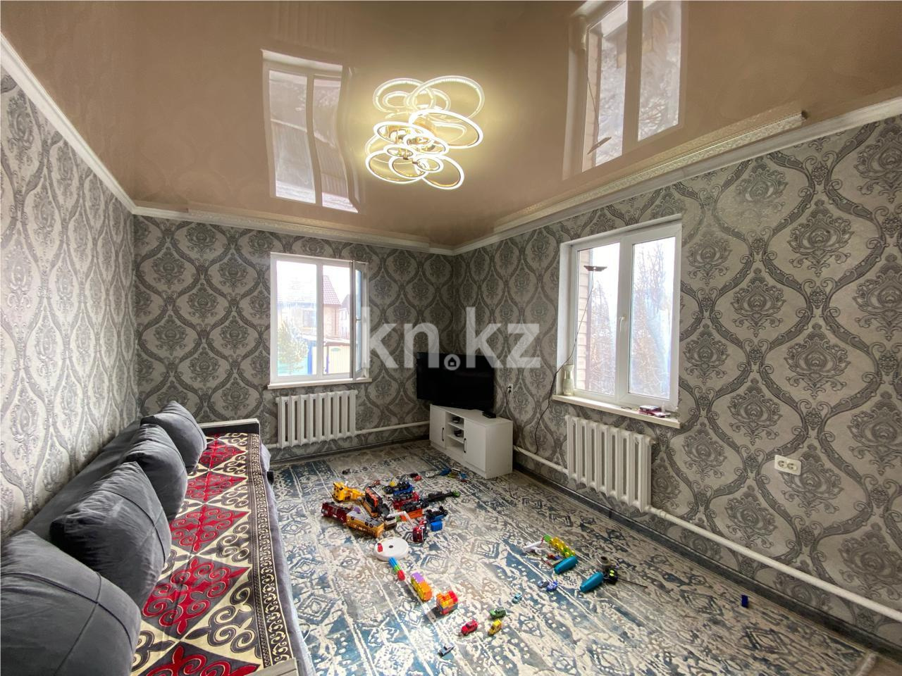 Продажа 3-комнатного дома, 76.3 м² в Караганде