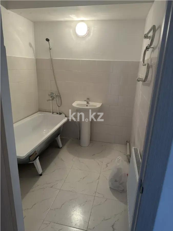 Продажа 2-комнатной квартиры, 54 м², пр. Республики, дом  1/4 в Караганде - фото 5