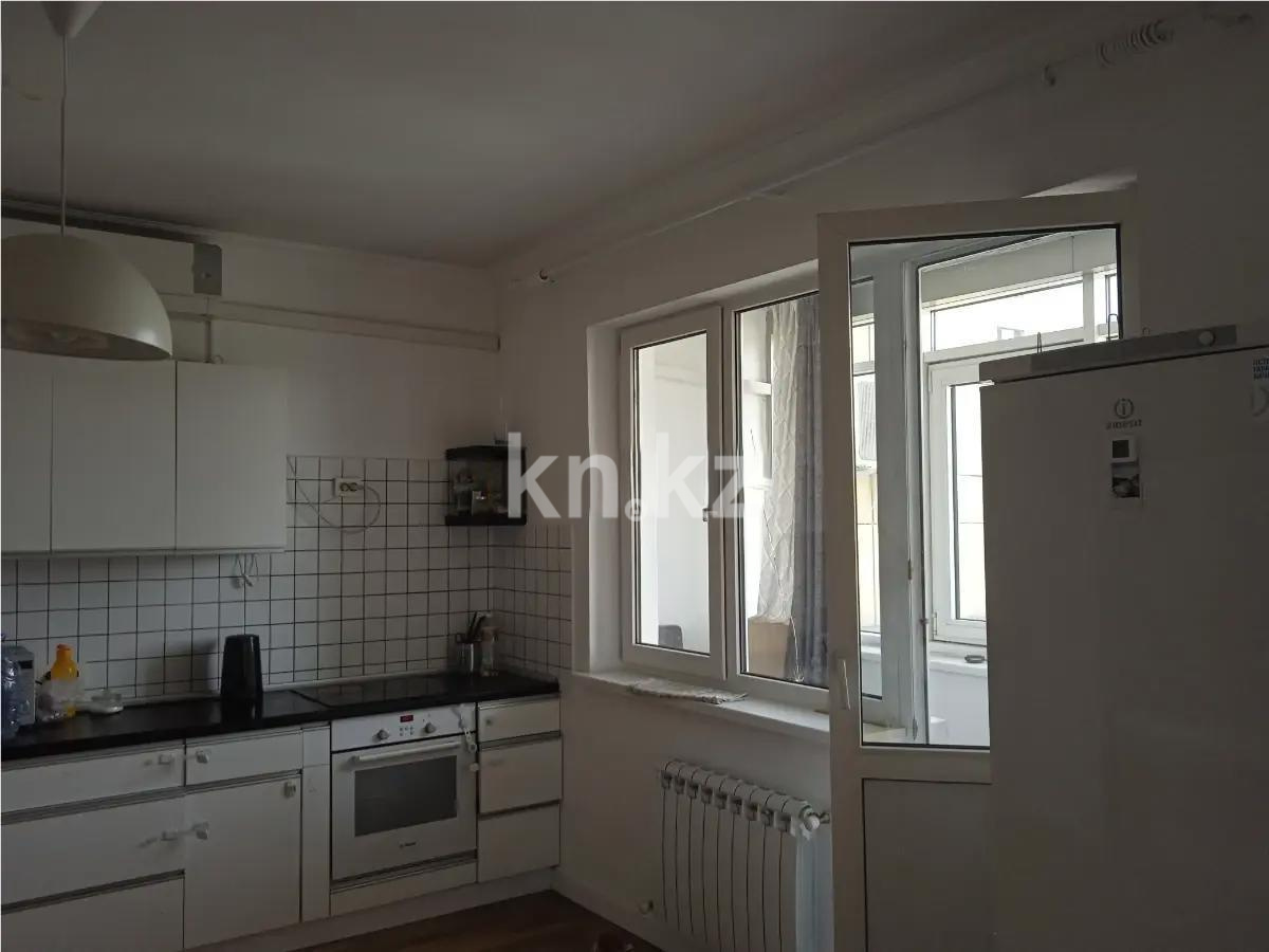 Продажа 2-комнатной квартиры, 70 м², ул. Навои, дом  7 в Алматы - фото 2