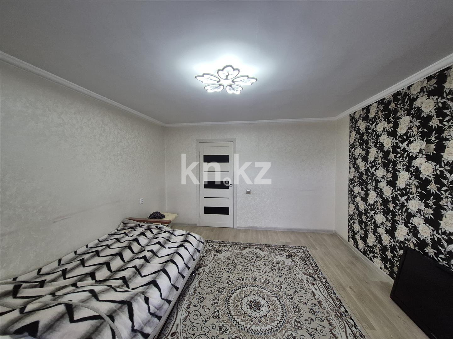 Продажа 3-комнатной квартиры, 65 м², ул. Сталелитейная в Караганде - фото 2