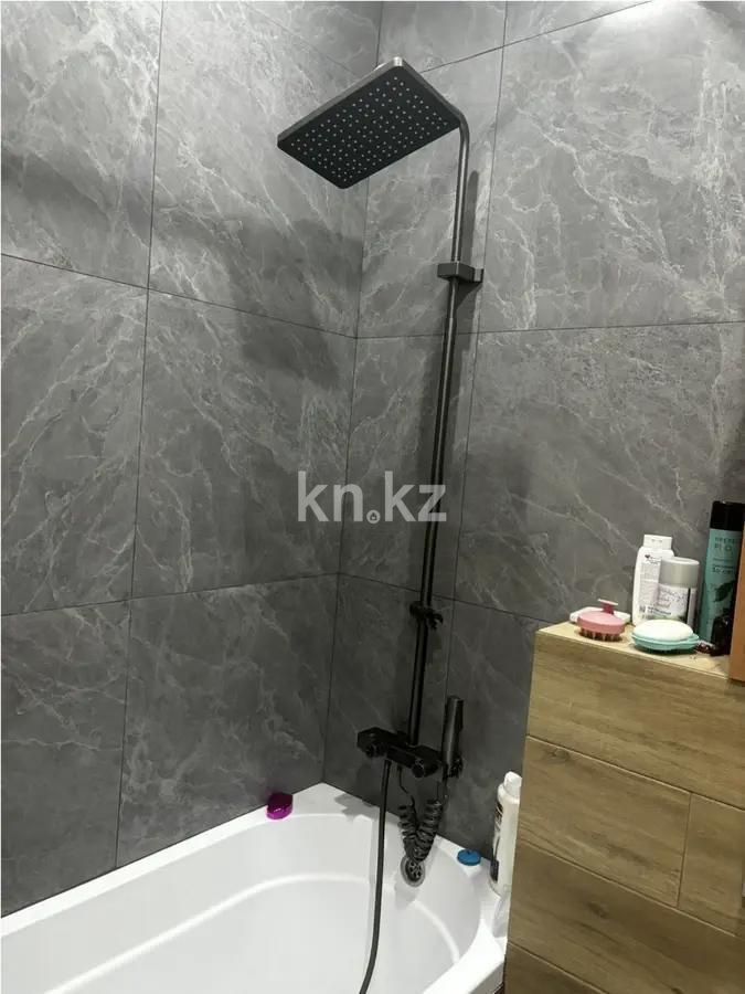 Продажа 1-комнатной квартиры, 38.3 м², ул. Е-181, дом  1 в Астане - фото 4