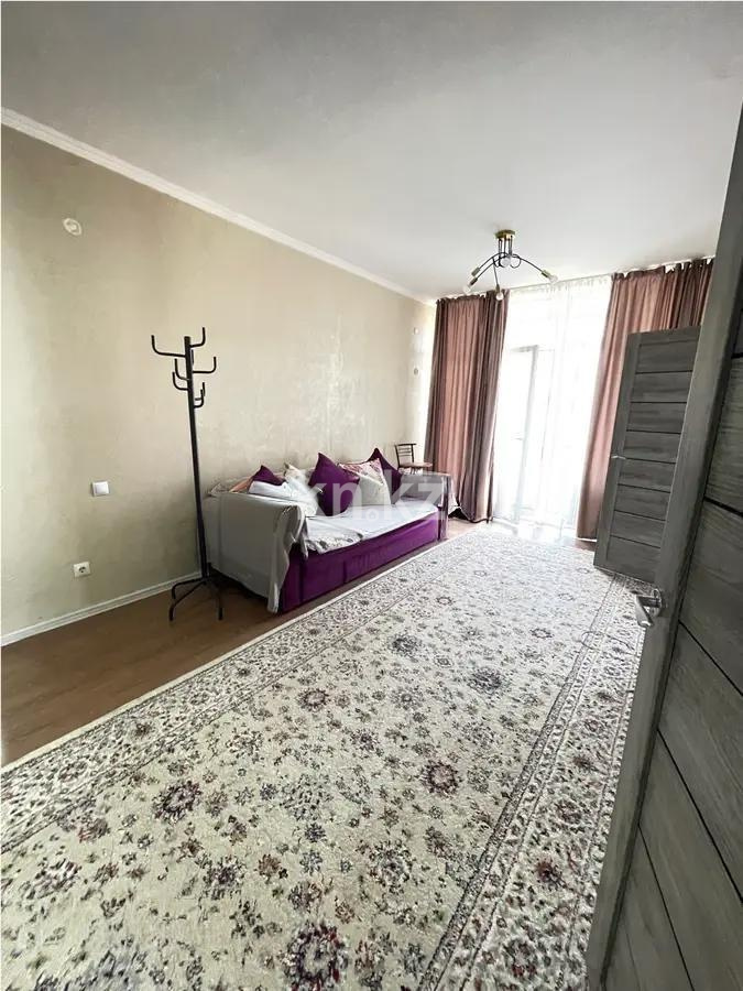 Продажа 3-комнатной квартиры, 67.9 м², мкр-н Дарабоз, дом  25а в Алматы