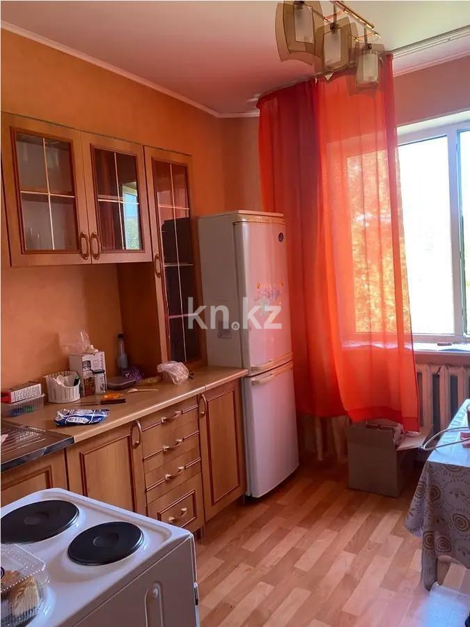 Продажа 1-комнатной квартиры, 41 м², мкр-н Степной-2, дом  4 в Караганде - фото 2