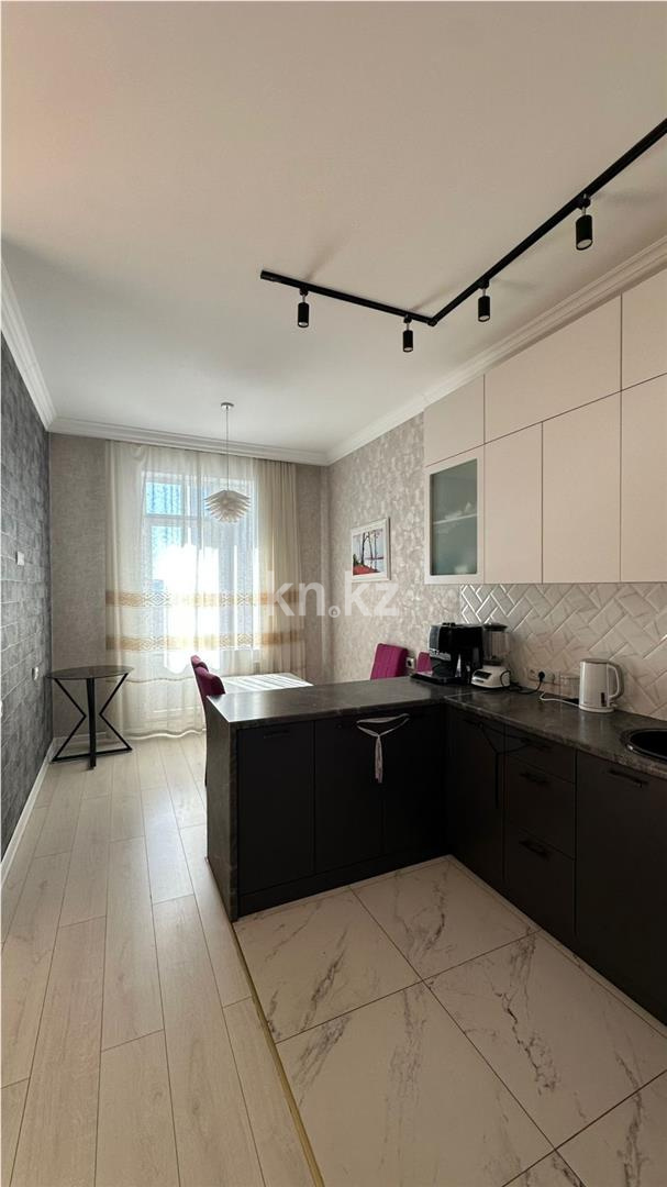 Продажа 2-комнатной квартиры, 76 м², ул. Байтурсынова в Астане - фото 6