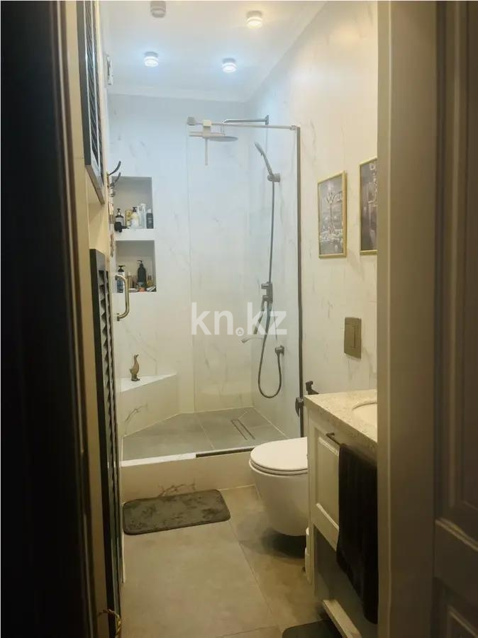 Продажа 3-комнатной квартиры, 127.4 м² в Алматы - фото 6