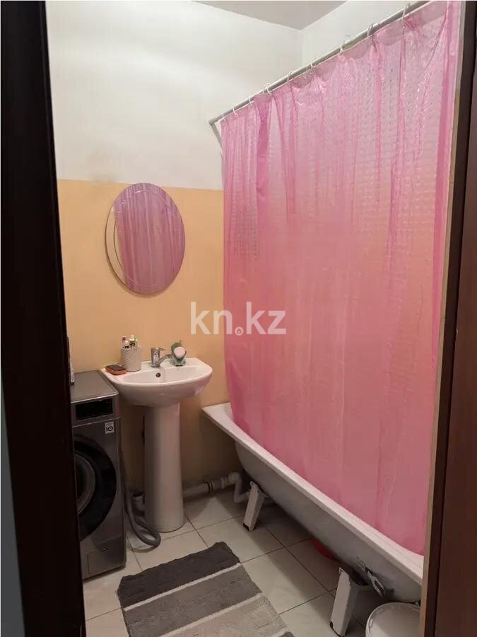 Продажа 3-комнатной квартиры, 75.9 м² в Алматы - фото 5