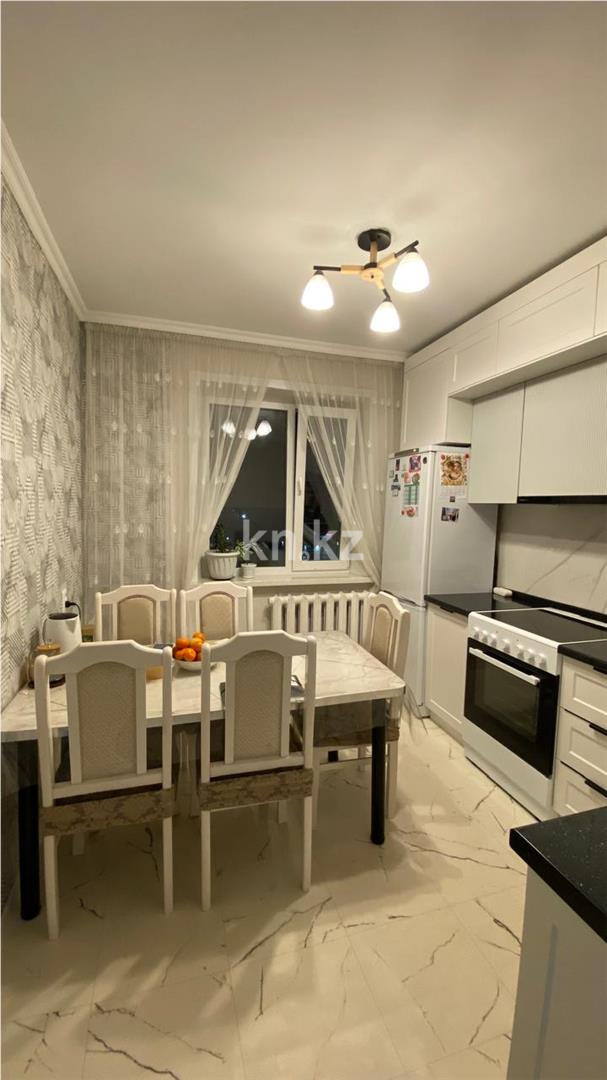 Продажа 3-комнатной квартиры, 64 м², мкр. Голубые Пруды в Караганде - фото 11