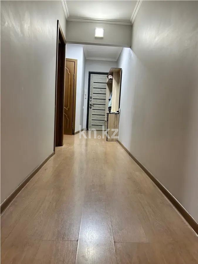 Продажа 3-комнатной квартиры, 68 м², ул. Тургута Озала, дом  240 в Алматы - фото 7