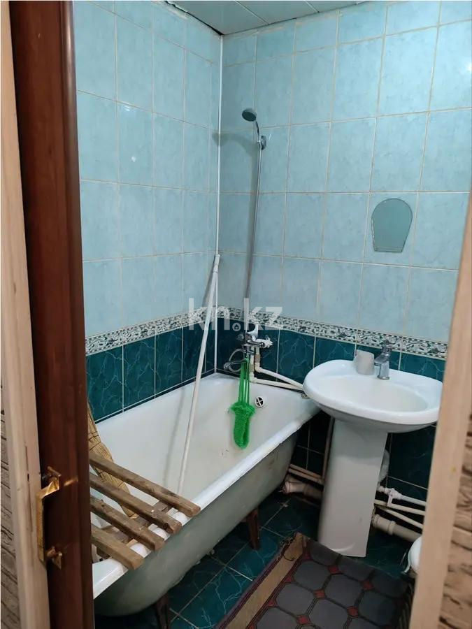 Продажа 1-комнатной квартиры, 30 м², мкр-н 16, дом  20 в Караганде - фото 3