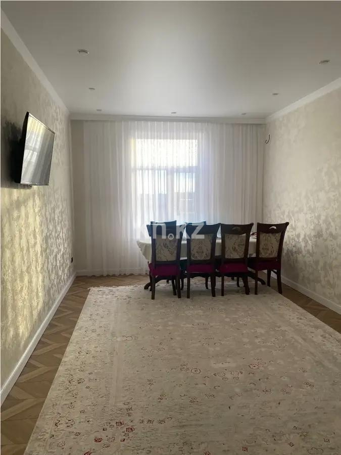 Продажа 3-комнатной квартиры, 94 м² в Караганде