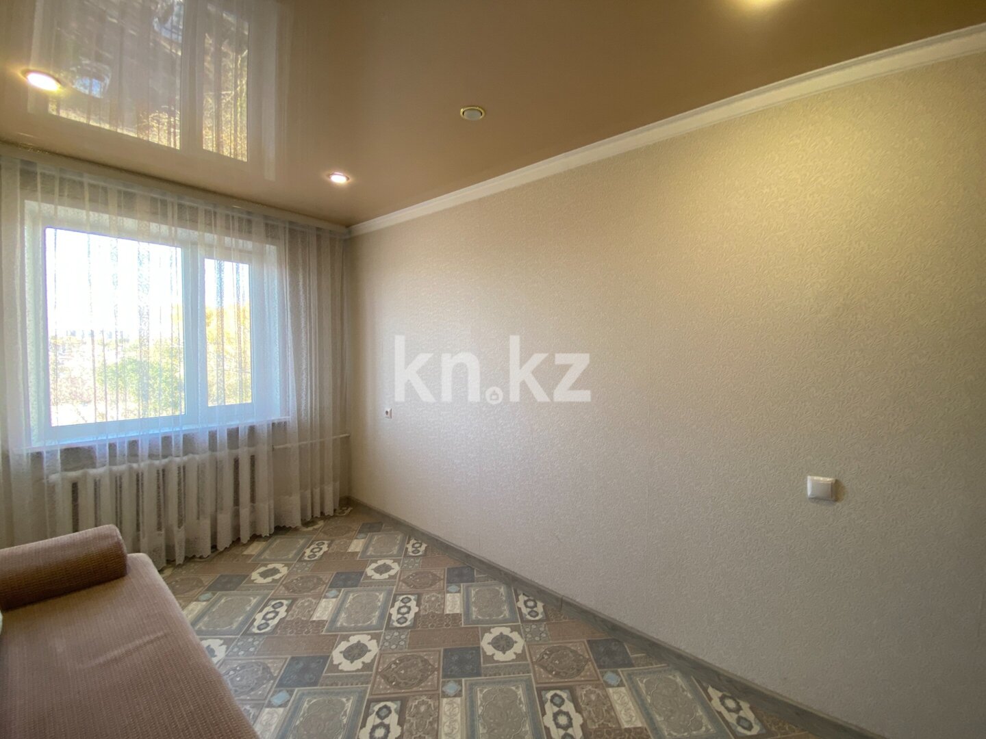 Продажа 4-комнатной квартиры, 76.6 м² в Караганде - фото 2