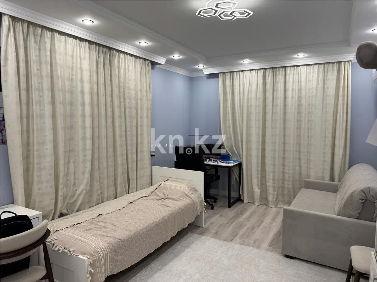 Продажа 3-комнатной квартиры, 110 м², пр. Абая, дом  165/2 в Алматы - фото 2