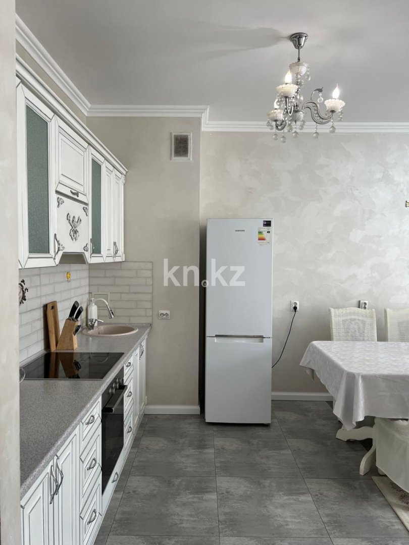 Аренда 3-комнатной квартиры посуточно, 3073 м², ул. Навои, дом  208/6 - ул. Торайгырова в Алматы - фото 8