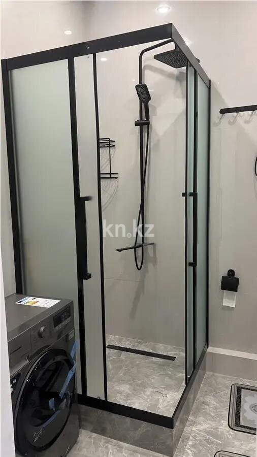 Продажа 2-комнатной квартиры, 44.8 м² в Алматы - фото 4