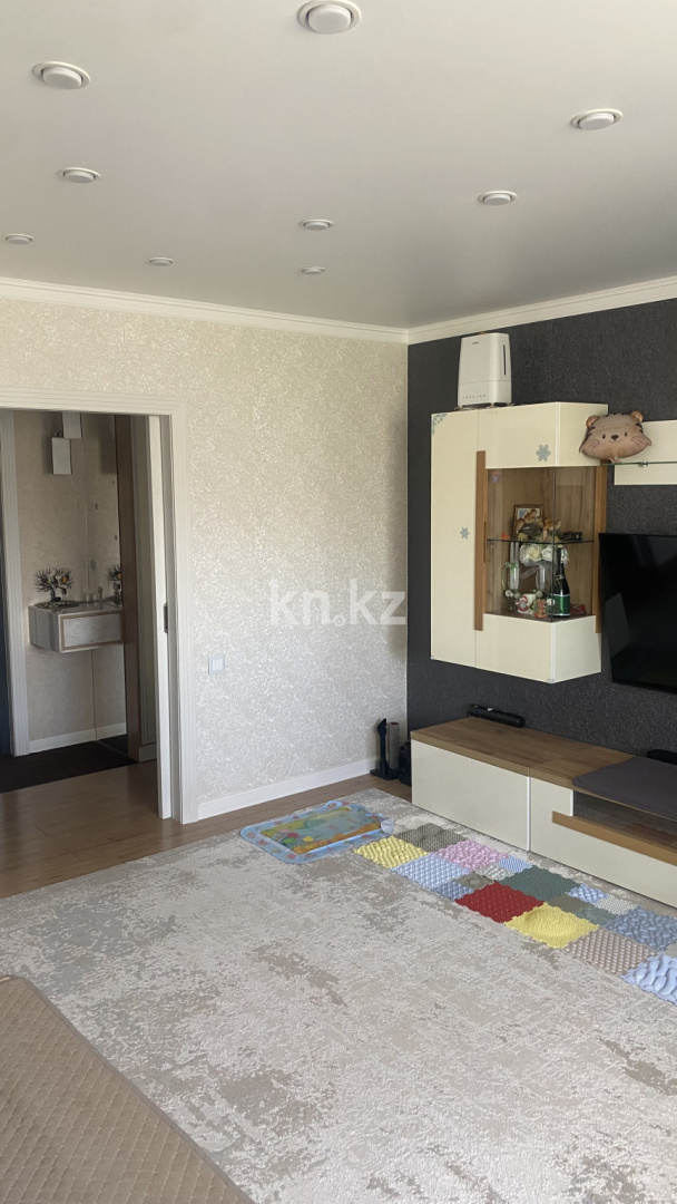 Продажа 2-комнатной квартиры, 54.2 м² в Караганде
