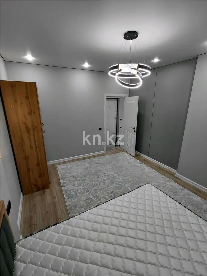 Продажа 1-комнатной квартиры, 40 м², мкр. Нуркент, дом  6/2 в Алматы