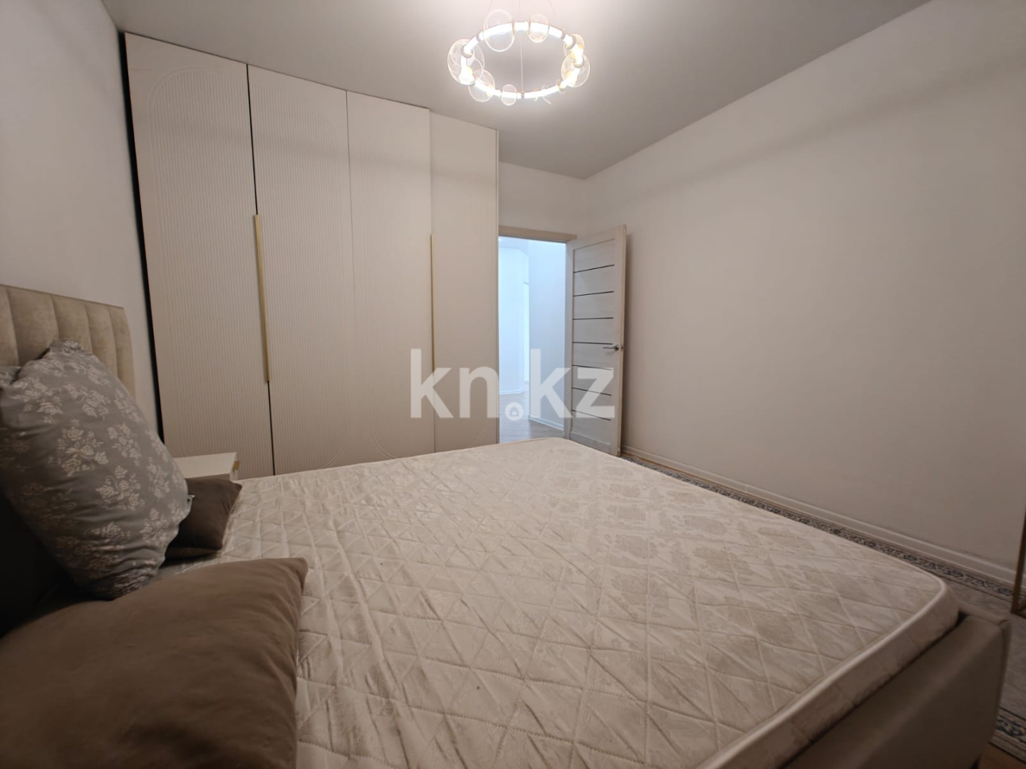 Продажа 3-комнатной квартиры, 86 м², Алатау Коянкус, дом  3860/1 в Алматинской области - фото 10