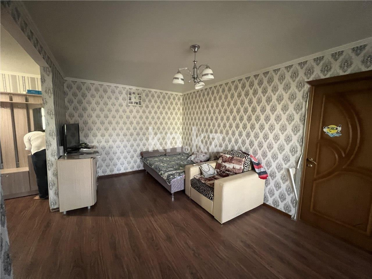 Продажа 2-комнатной квартиры, 44 м², ул. Лободы в Караганде - фото 2