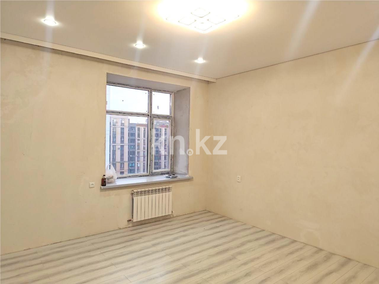 Продажа 2-комнатной квартиры, 60 м², ул. Момышулы, дом  15/2 в Караганде - фото 3