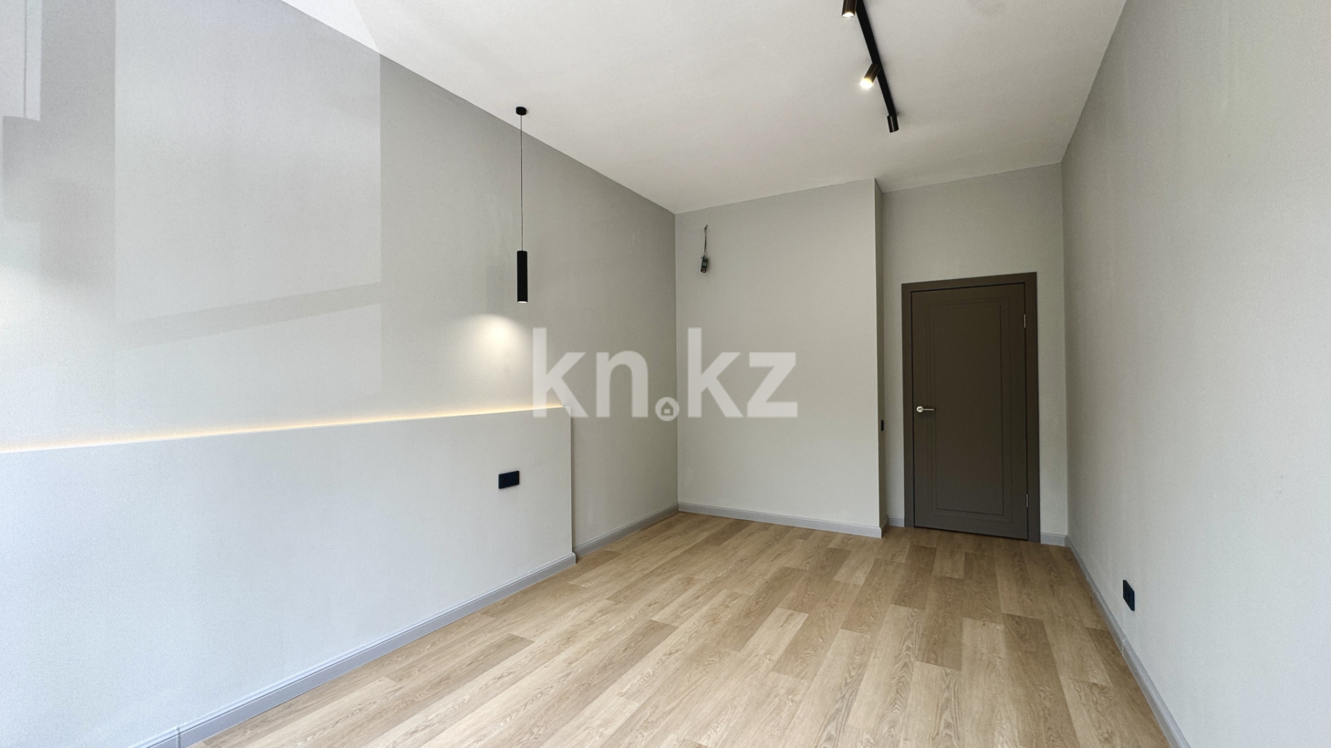 Продажа 2-комнатной квартиры, 72.5 м², Сейфуллина в Алматы - фото 5