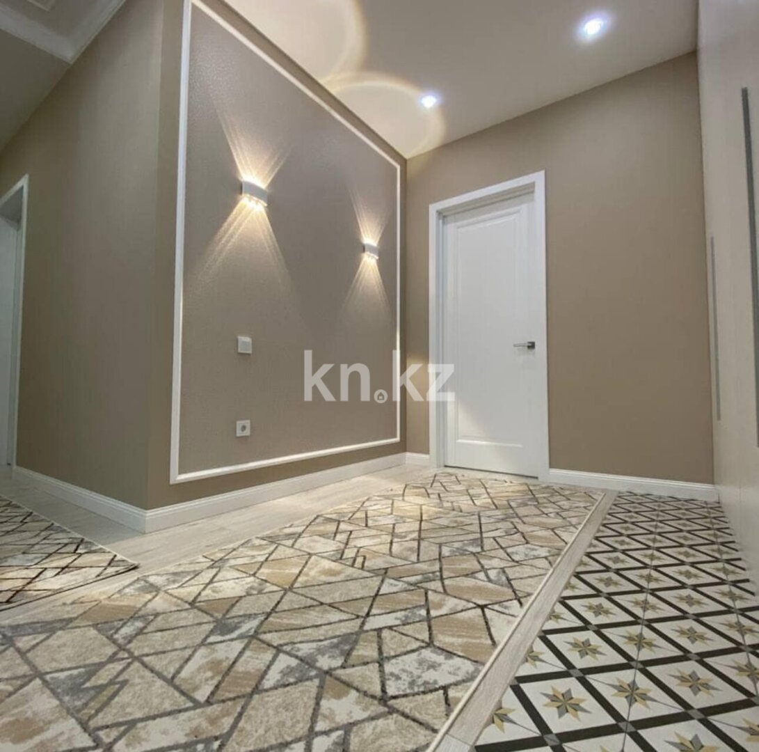 Продажа 4-комнатной квартиры, 108 м² в Караганде - фото 18
