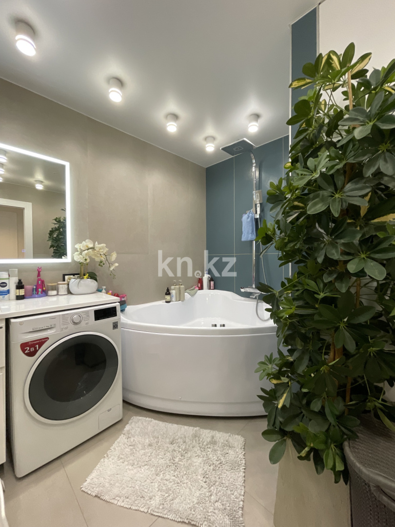 Продажа 3-комнатной квартиры, 80 м² в Усть-Каменогорске - фото 15