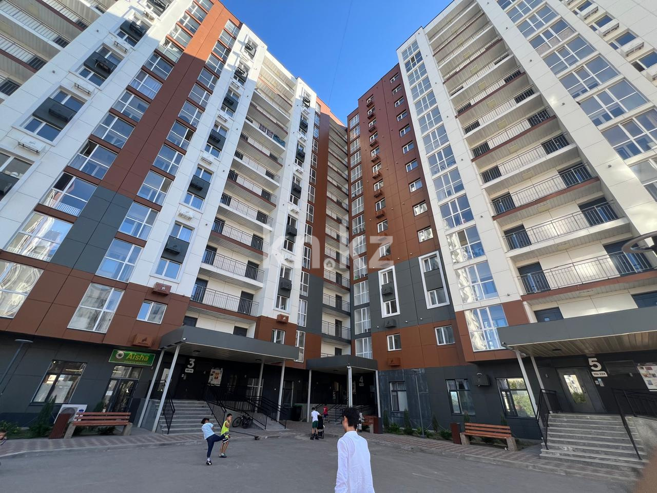 Продажа 2-комнатной квартиры, 43 м², ул. Муканова, дом  78/2 в Караганде