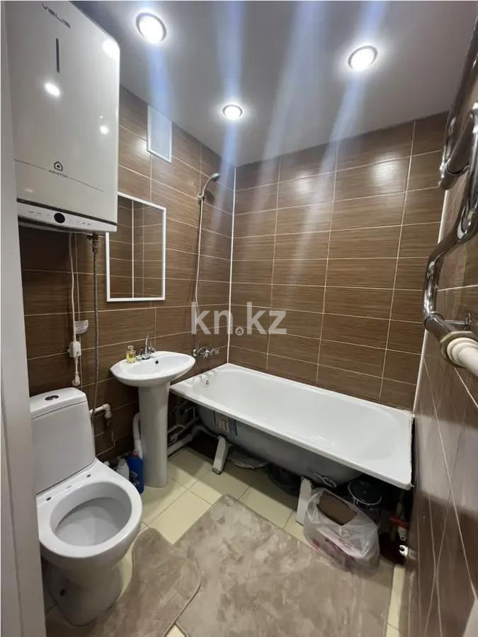 Продажа 1-комнатной квартиры, 32 м², пр. Н. Абдирова, дом  50/1 в Караганде - фото 3