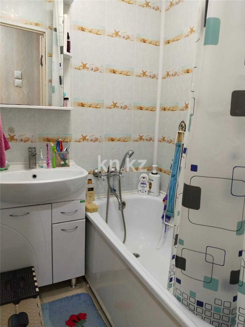 Продажа 1-комнатной квартиры, 33 м², пр. Строителей в Караганде - фото 7