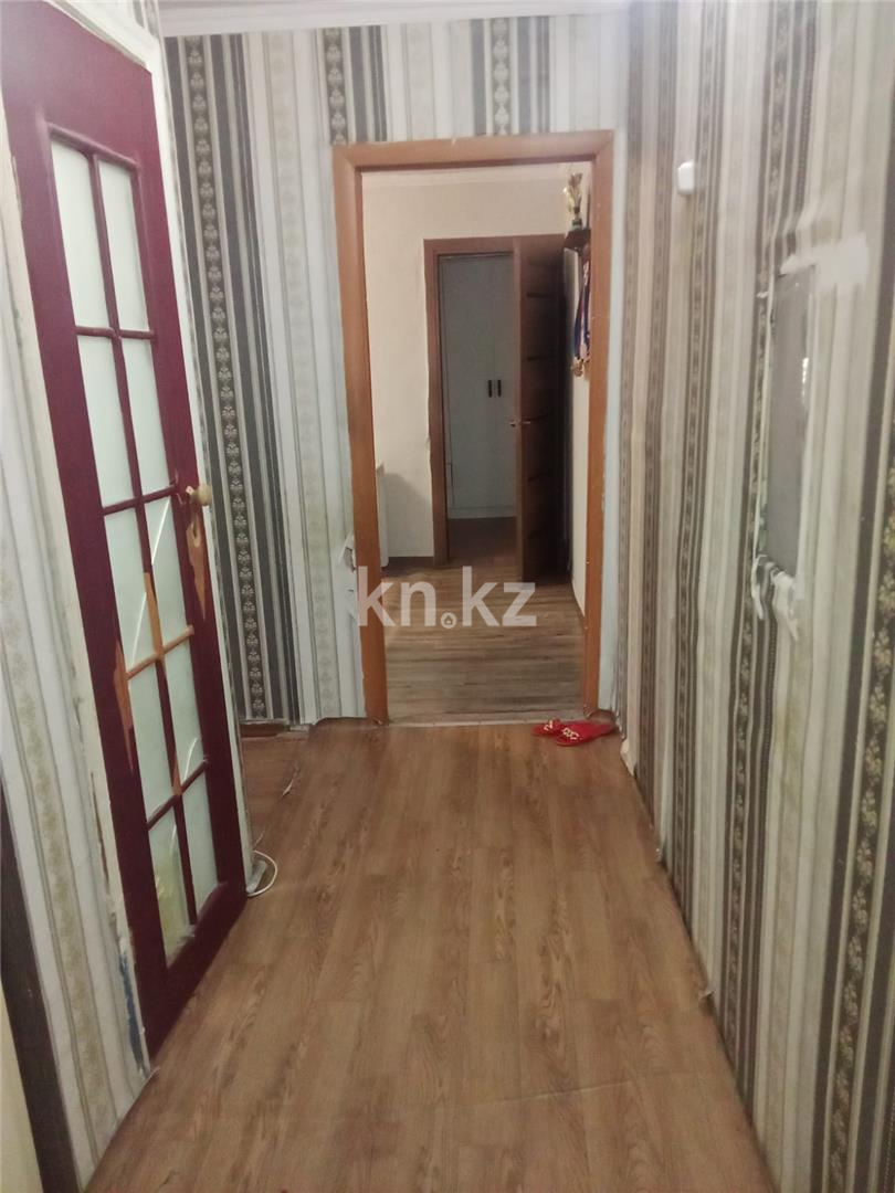 Продажа 2-комнатной квартиры, 44 м², 15-й мкр., дом  7 в Караганде - фото 10