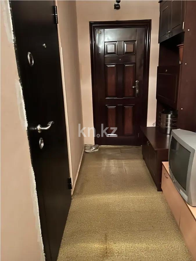 Продажа 1-комнатной квартиры, 38 м², мкр-н Гульдер-1, дом  15 в Караганде - фото 7