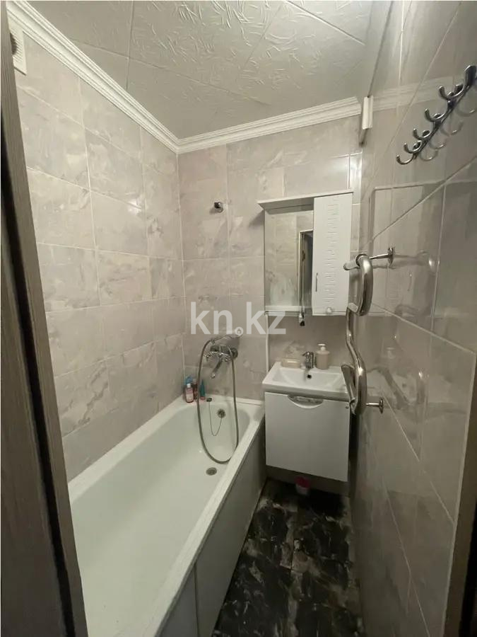 Продажа 3-комнатной квартиры, 63 м², ул. Чокина, дом  116 в Алматы - фото 6