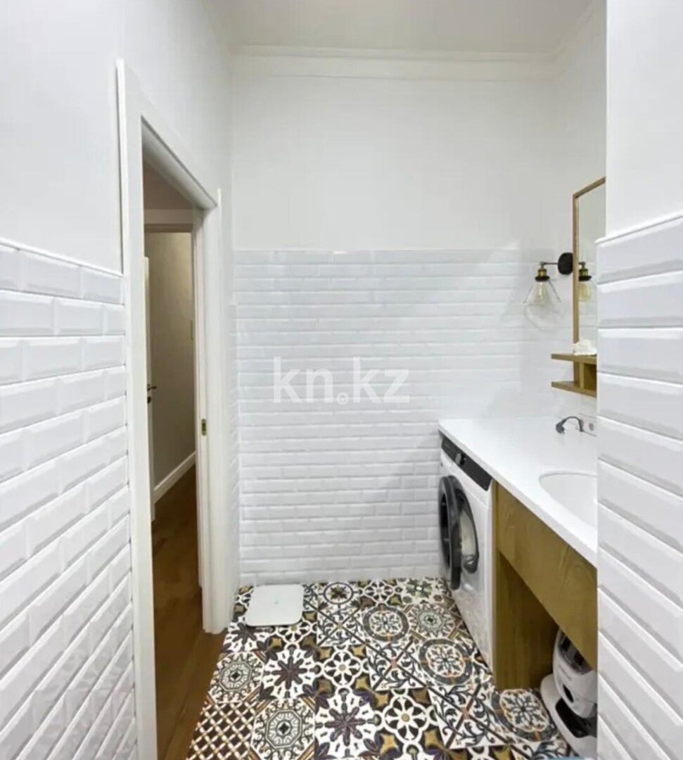 Продажа 2-комнатной квартиры, 70.2 м² в Астане - фото 13